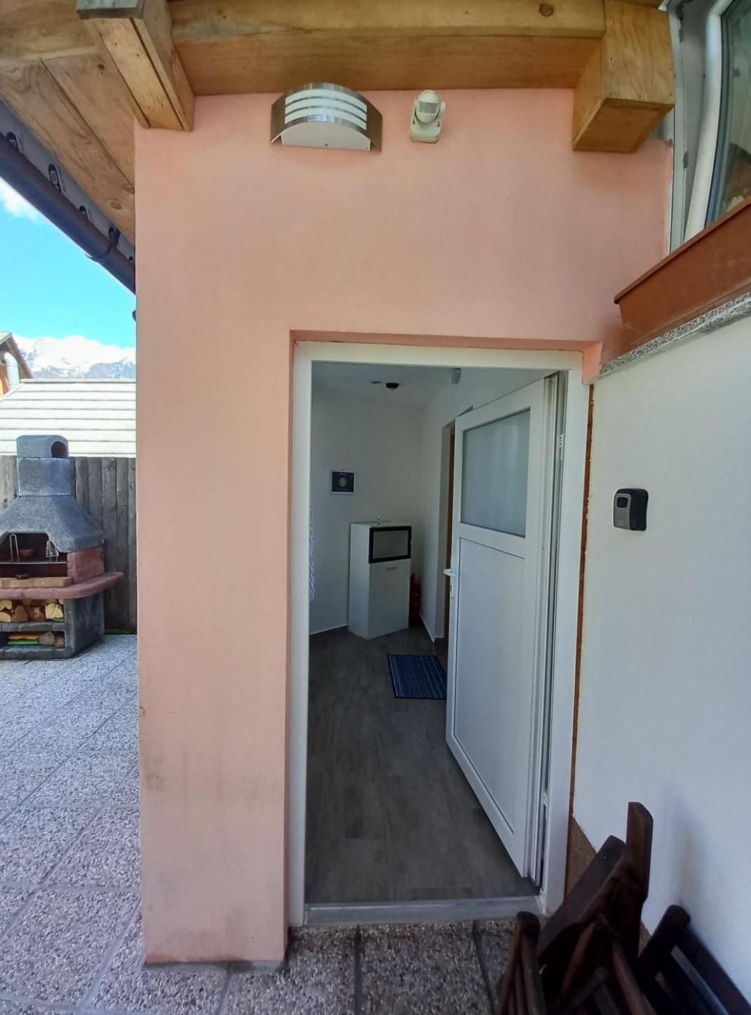 Apartmaji Slatenik Бовец Экстерьер фото