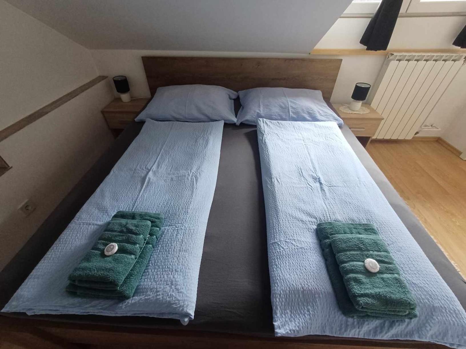 Apartmaji Slatenik Бовец Экстерьер фото