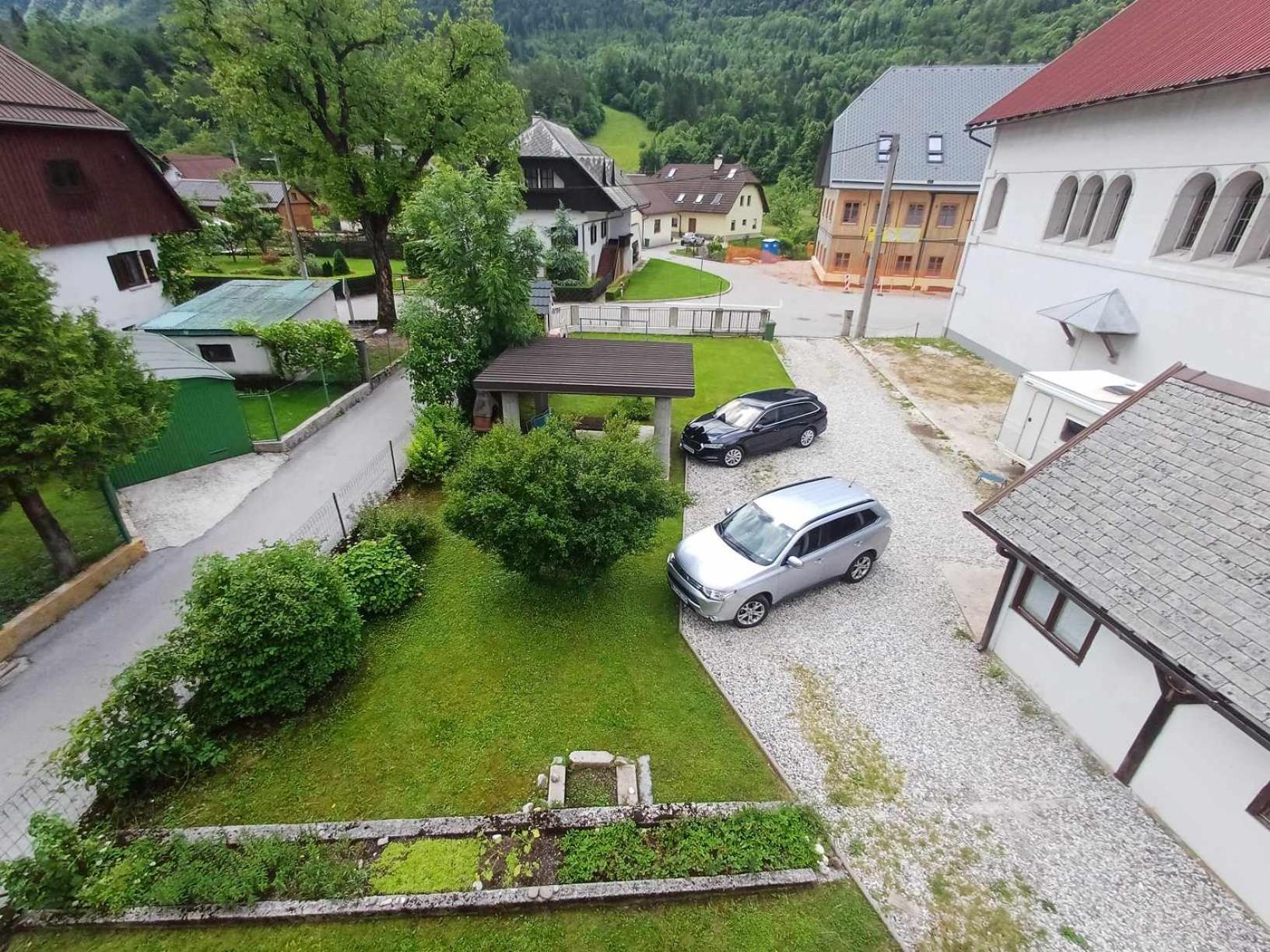 Apartmaji Slatenik Бовец Экстерьер фото
