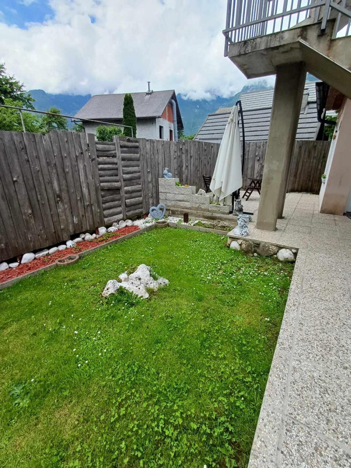 Apartmaji Slatenik Бовец Экстерьер фото